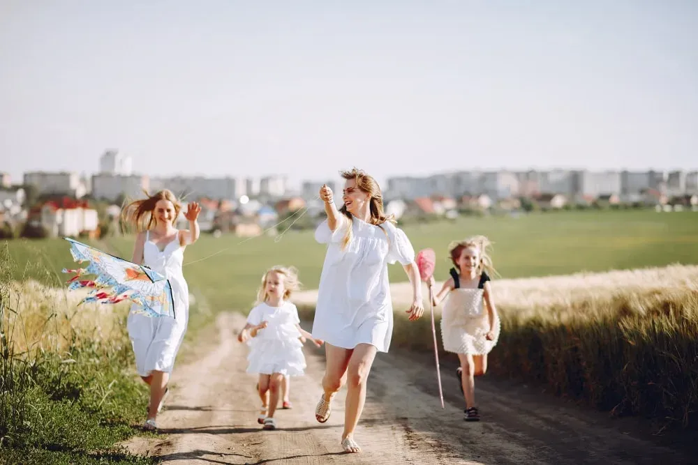 Family enjoying outdoor walk near fields in Minneola, FL.