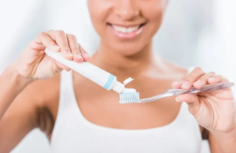 How correctly brush teeth